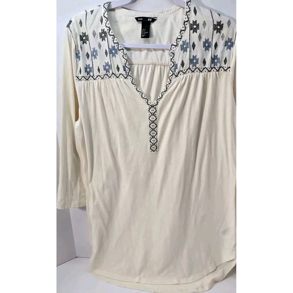 Basic H&M Women's Size‎ Small Ivory Embroidered 3/4 Sleeve V neck Pullover Tunic